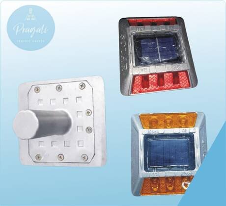Solar led Reflective road stud